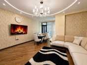 Satılır 3 otaqlı 180 m2 yeni tikili 28 May m.