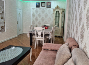 Satılır 4 otaqlı 130 m2 yeni tikili 28 May m.