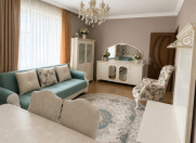 Satılır 2 otaqlı 70 m2 köhnə tikili Əhmədli m.