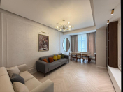 Satılır 4 otaqlı 130 m2 yeni tikili Şah İsmayıl Xətai m.