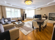 Satılır 4 otaqlı 210 m2 yeni tikili Nizami m.
