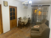 Satılır 3 otaqlı 70 m2 köhnə tikili Metropark