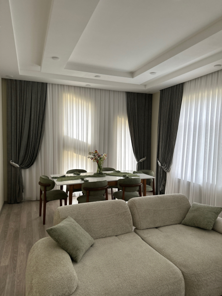 Satılır 4 otaqlı 200 m2 həyət evi Maştağa