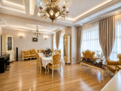 Satılır 3 otaqlı 155 m2 yeni tikili 28 May m.
