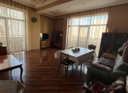 Satılır 4 otaqlı 119 m2 yeni tikili 28 May m.