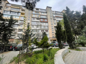 Satılır 2 otaqlı 65 m2 köhnə tikili 8 mkr