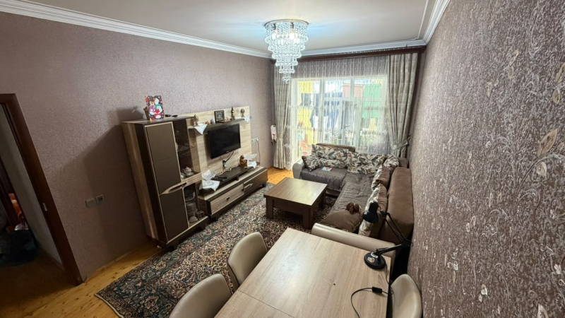 Satılır 3 otaqlı 64.7 m2 köhnə tikili Həzi Aslanov m.