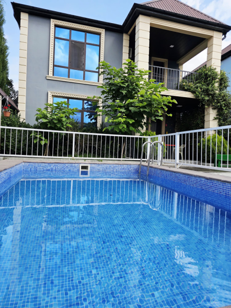 İcarəyə verilir 5 otaqlı 180 m2 həyət evi İsmayıllı