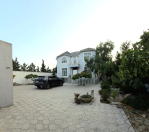 Satılır 5 otaqlı 200 m2 bağ evi Albalı