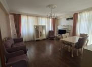 İcarəyə verilir 3 otaqlı 140 m2 yeni tikili Gənclik m.