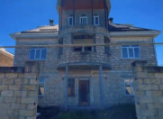 Satılır 7 otaqlı 257 m2 villa Qusar
