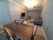 Satılır 2 otaqlı 90 m2 yeni tikili 28 May m.