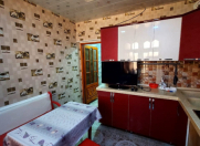 Satılır 3 otaqlı 76 m2 köhnə tikili Bakıxanov