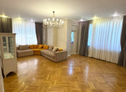 Satılır 3 otaqlı 130 m2 yeni tikili Elmlər Akademiyası m.