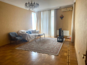 Satılır 3 otaqlı 124 m2 yeni tikili Nizami r.