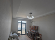 Satılır 2 otaqlı 75 m2 yeni tikili İnşaatçılar m.