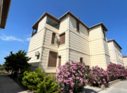 Satılır 7 otaqlı 500 m2 villa Buzovna