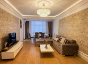 Satılır 3 otaqlı 140 m2 yeni tikili Atatürk parkı