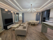 Satılır 3 otaqlı 120 m2 yeni tikili Ağ şəhər