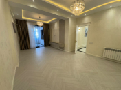 Satılır 3 otaqlı 105 m2 yeni tikili 28 May m.
