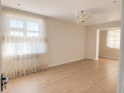 Satılır 3 otaqlı 65 m2 köhnə tikili Bakıxanov