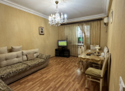 Satılır 3 otaqlı 90 m2 köhnə tikili Nəriman Nərimanov m.
