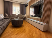 Satılır 3 otaqlı 90 m2 köhnə tikili Əhmədli m.