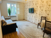 Satılır 2 otaqlı 65 m2 köhnə tikili Əhmədli
