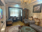 Satılır 3 otaqlı 80 m2 köhnə tikili Gənclik m.