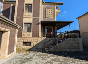 Satılır 6 otaqlı 720 m2 villa Həzi Aslanov