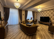 Satılır 4 otaqlı 194 m2 yeni tikili Ağ şəhər