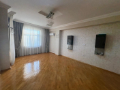 Satılır 3 otaqlı 90 m2 yeni tikili Nərimanov r.