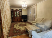 Satılır 3 otaqlı 90 m2 köhnə tikili Əhmədli m.