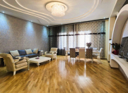 Satılır 3 otaqlı 162 m2 yeni tikili Gənclik m.