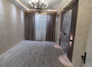 Satılır 2 otaqlı 75 m2 yeni tikili İnşaatçılar m.