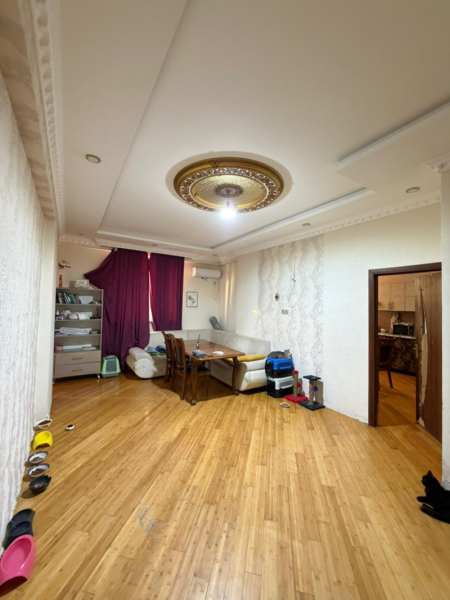 Satılır 3 otaqlı 90 m2 yeni tikili Həzi Aslanov m.