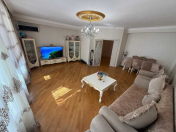 Satılır 4 otaqlı 135 m2 yeni tikili Elmlər Akademiyası m.