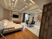 Satılır 3 otaqlı 130 m2 yeni tikili Elmlər Akademiyası m.