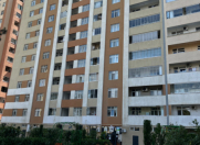 Satılır 2 otaqlı 70 m2 yeni tikili Qara Qarayev m.