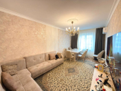 Satılır 2 otaqlı 70 m2 köhnə tikili İnşaatçılar m.