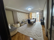 Satılır 3 otaqlı 130 m2 yeni tikili Bakıxanov