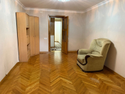 Satılır 3 otaqlı 85 m2 köhnə tikili Nəriman Nərimanov m.