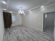 Satılır 3 otaqlı 70 m2 köhnə tikili Binəqədi r.