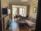 Satılır 3 otaqlı 90 m2 köhnə tikili Gənclik m.