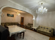 Satılır 4 otaqlı 110 m2 köhnə tikili 8 mkr